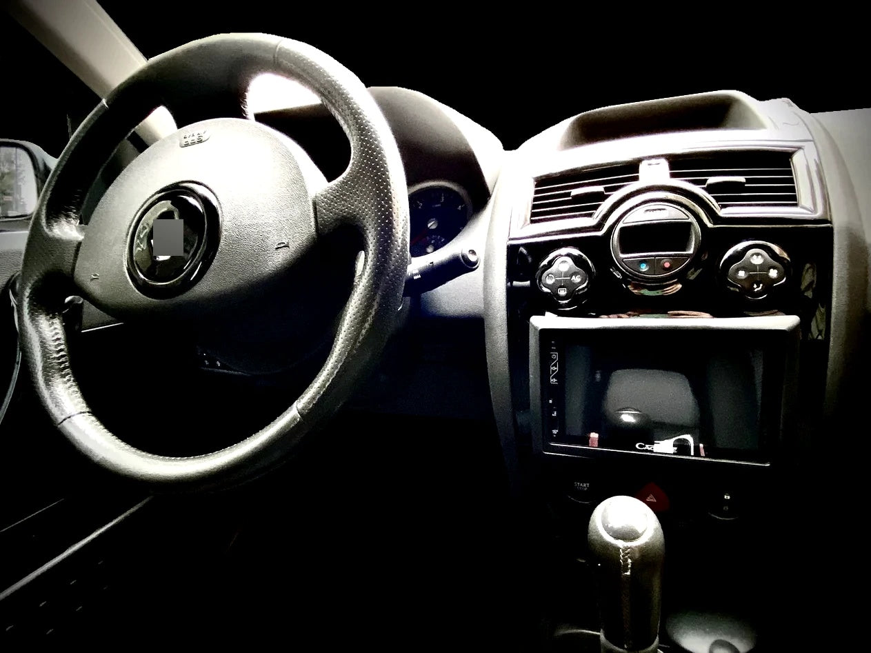 Megane 2 - Dashboard, Mahogany Trim, Full Set