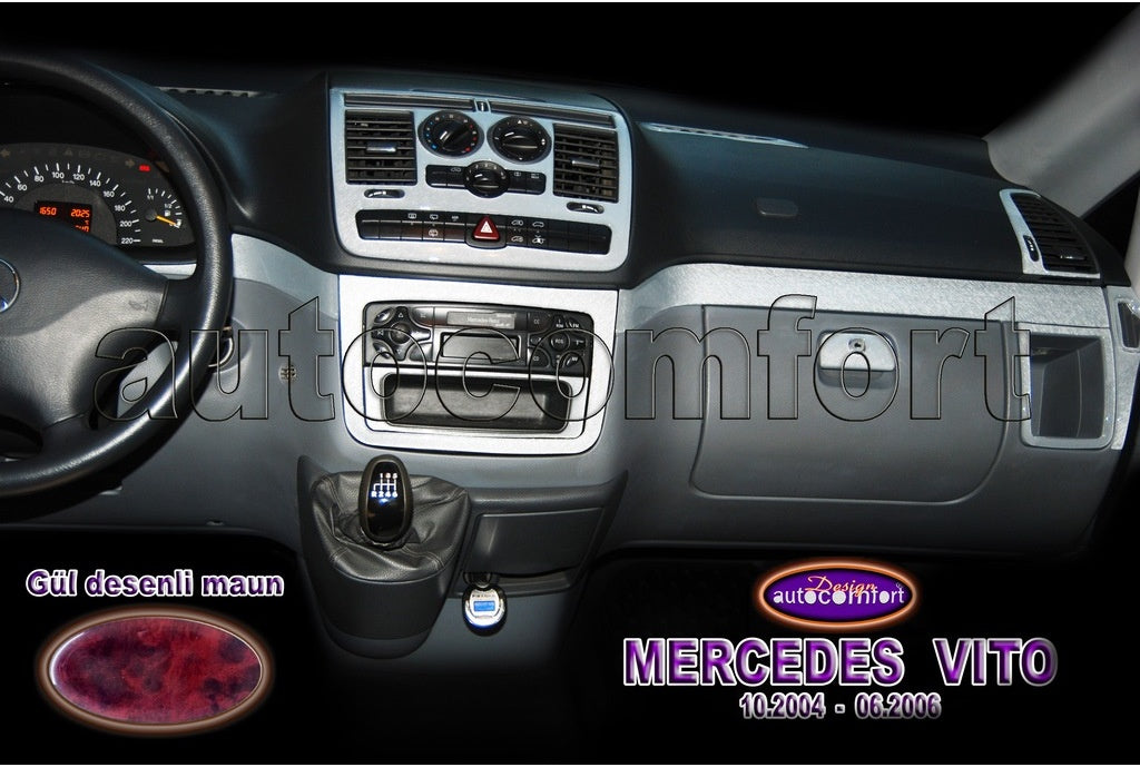Mercedes Vito Console/Mahogany Trim 2004-2006-Piano Black