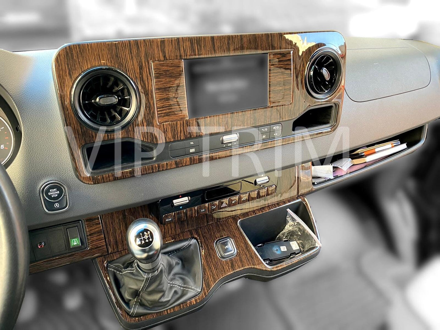 For Mercedes Sprinter W907 2020+ Trim Console Dashboard Decor Frame Set Cockpit Decor Dashboard Kit Wood Carbon Silver Black Cover Coating